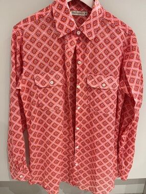 Mahogany Pink Patterned Button-Front Blouse